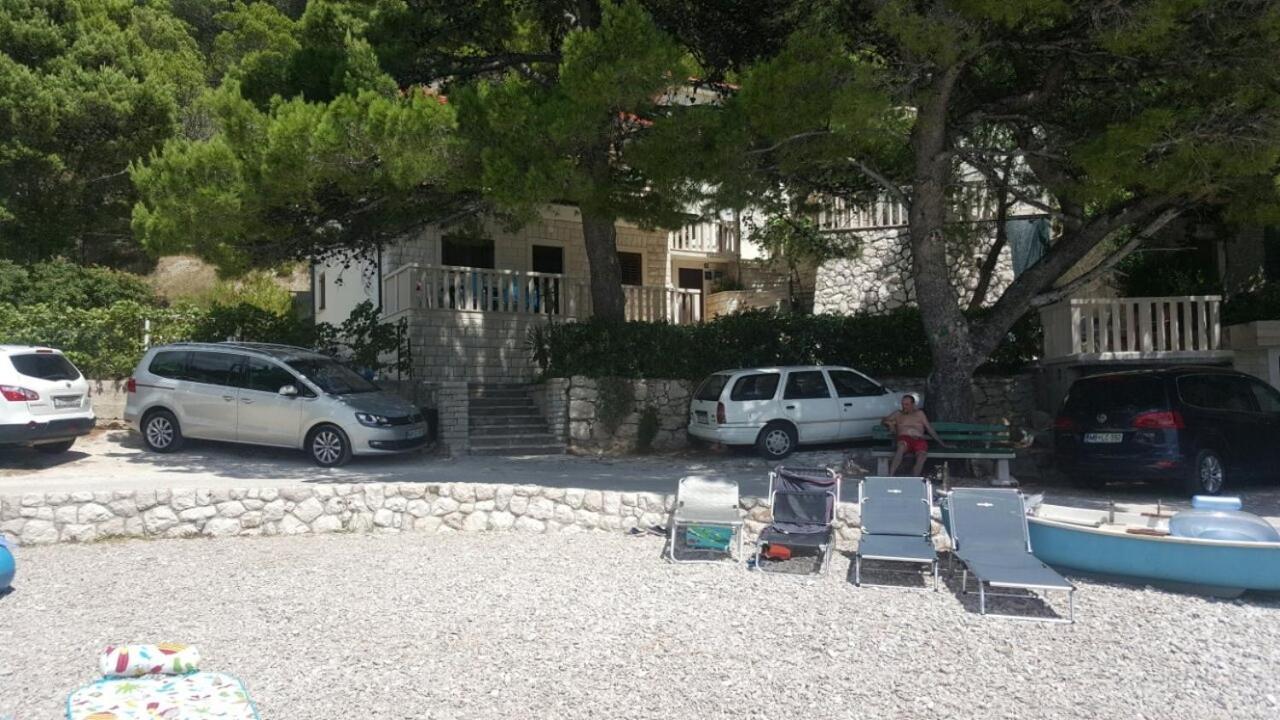 Apartments By The Sea Brela, Makarska - 11821 Ngoại thất bức ảnh