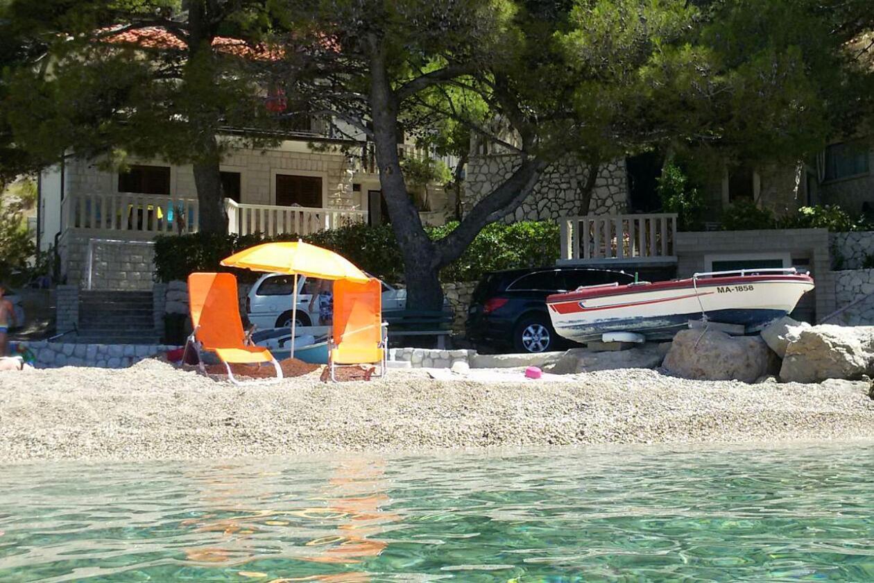 Apartments By The Sea Brela, Makarska - 11821 Ngoại thất bức ảnh