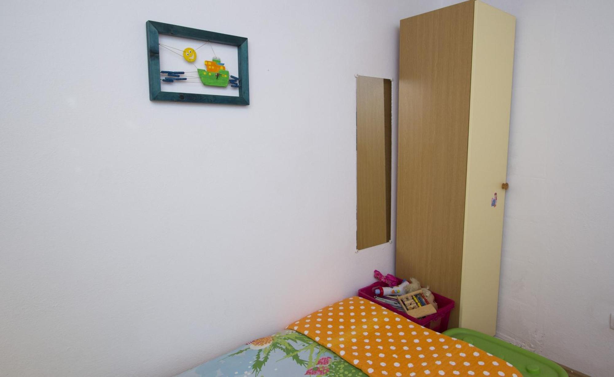 Apartments By The Sea Brela, Makarska - 11821 Phòng bức ảnh